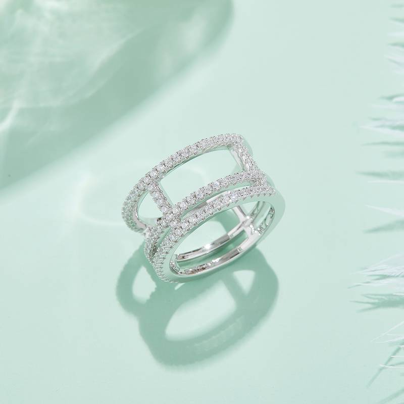 I-shaped ring S925 silver plated platinum, moissanite diamond, and cherry stone